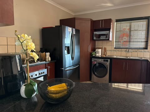 3 Bedroom Property for Sale in Waterval East North West